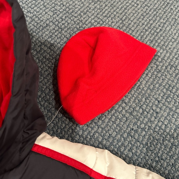 Never worn 4T London Fog winter jacket. - Picture 2 of 7